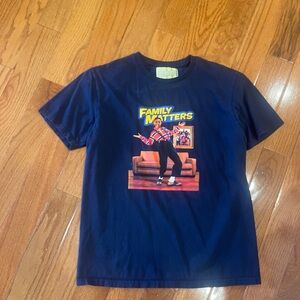 Family Matters Steve Urkel Navy Blue Short Sleeve Tee T-Shirt Youth Medium